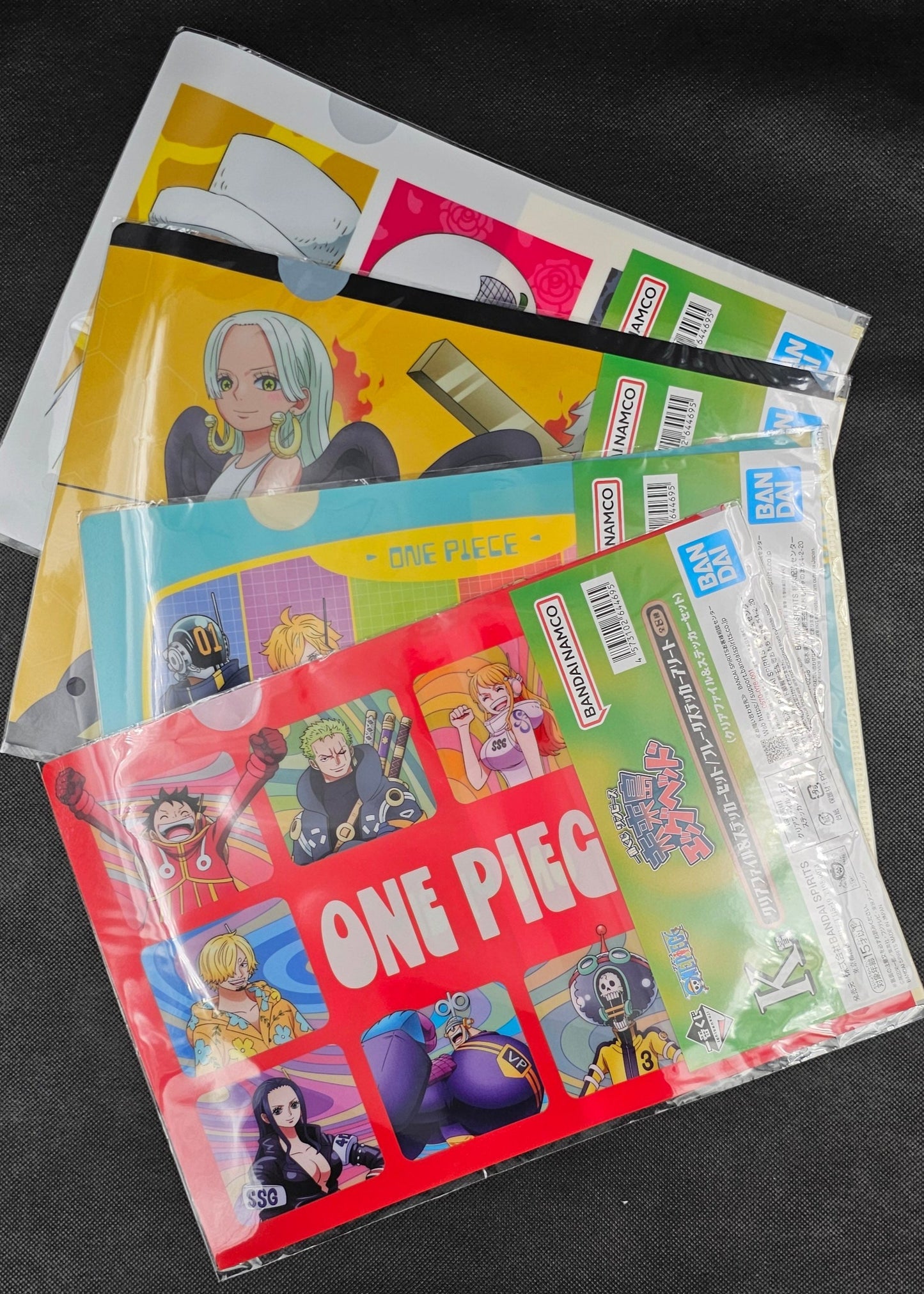 One Piece - Clear File & Sticker Sets in 8 Motiven - Ichiban Kuji ~Future Island Egghead~ [K-Preis]