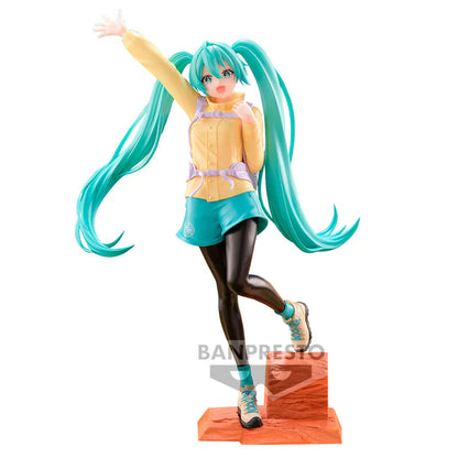 Hatsune Miku - Holiday Memories Mountain Climbing  - Banpresto